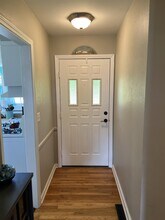 601 E McKissock St in Knob Noster, MO - Building Photo - Building Photo