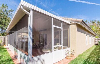 1940 SE 14th Ct in Homestead, FL - Building Photo - Building Photo