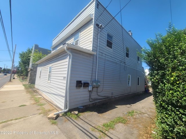 property at 1013 Main St