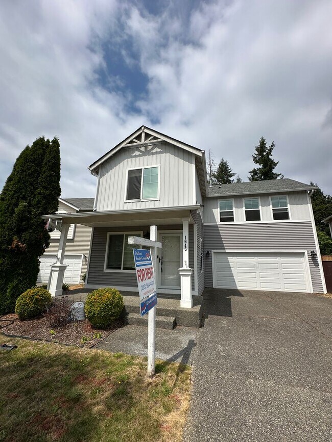 property at 1645 Sinclair Dr