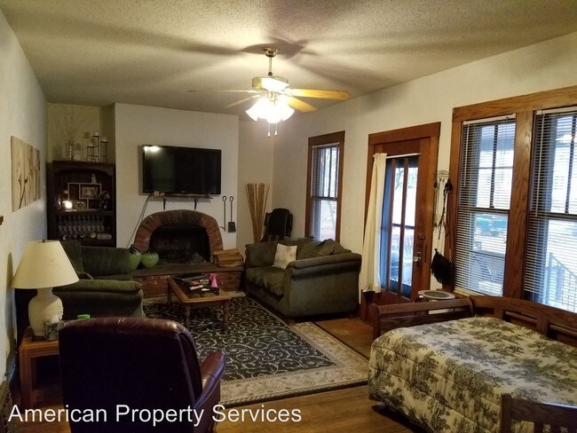 1601 Leavenworth St in Manhattan, KS - Building Photo - Building Photo