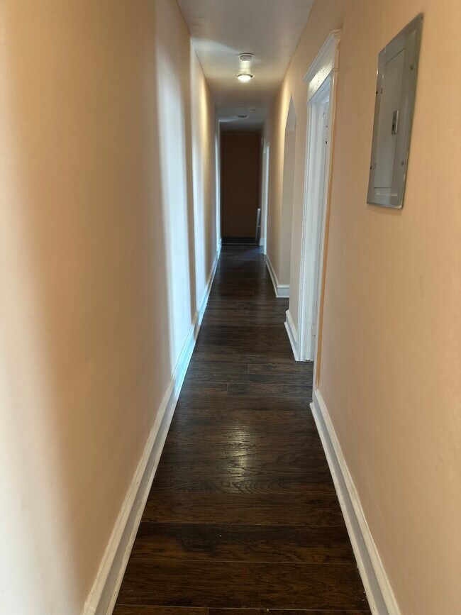5669 W Berks St, Unit 3 in Philadelphia, PA - Building Photo - Building Photo