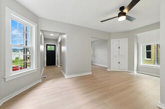 130 Park Rd in Ambridge, PA - Building Photo - Building Photo