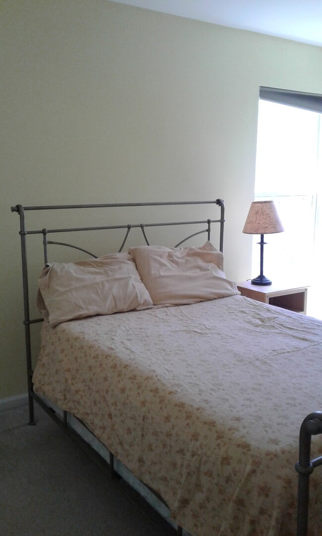 property at 1982 Brooke Farm Ct