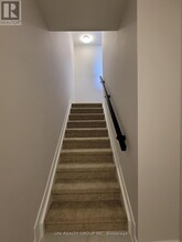 812 Mishi Private in Ottawa, ON - Building Photo - Building Photo