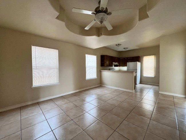 5310 Marcella Ave in Laredo, TX - Building Photo - Building Photo