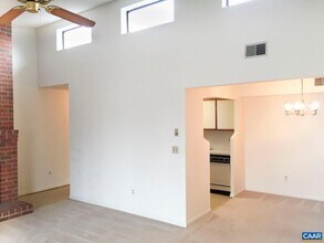 102 Turtle Creek Rd in Charlottesville, VA - Building Photo - Building Photo