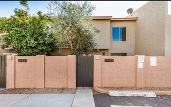4482 W Palmaire Ave in Glendale, AZ - Building Photo - Building Photo