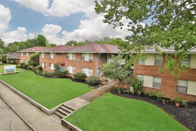 property at 8819 Timberside Dr