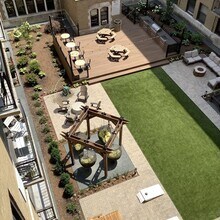 4240 N Sheridan Rd, Unit 318 in Chicago, IL - Building Photo - Building Photo