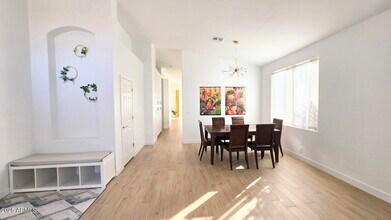 843 W Locust Dr. in Chandler, AZ - Building Photo - Building Photo