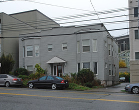 Marilyn Apartments in Seattle, WA - Building Photo - Building Photo