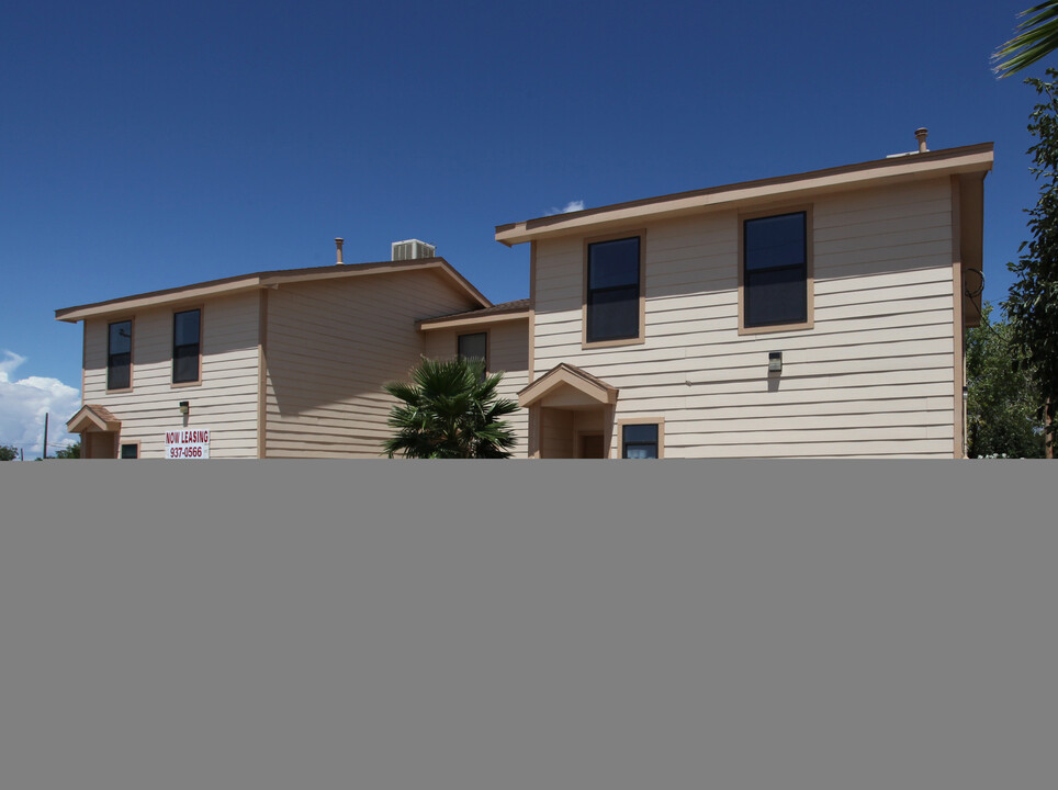 1003-1005 Central Ave in Tularosa, NM - Building Photo