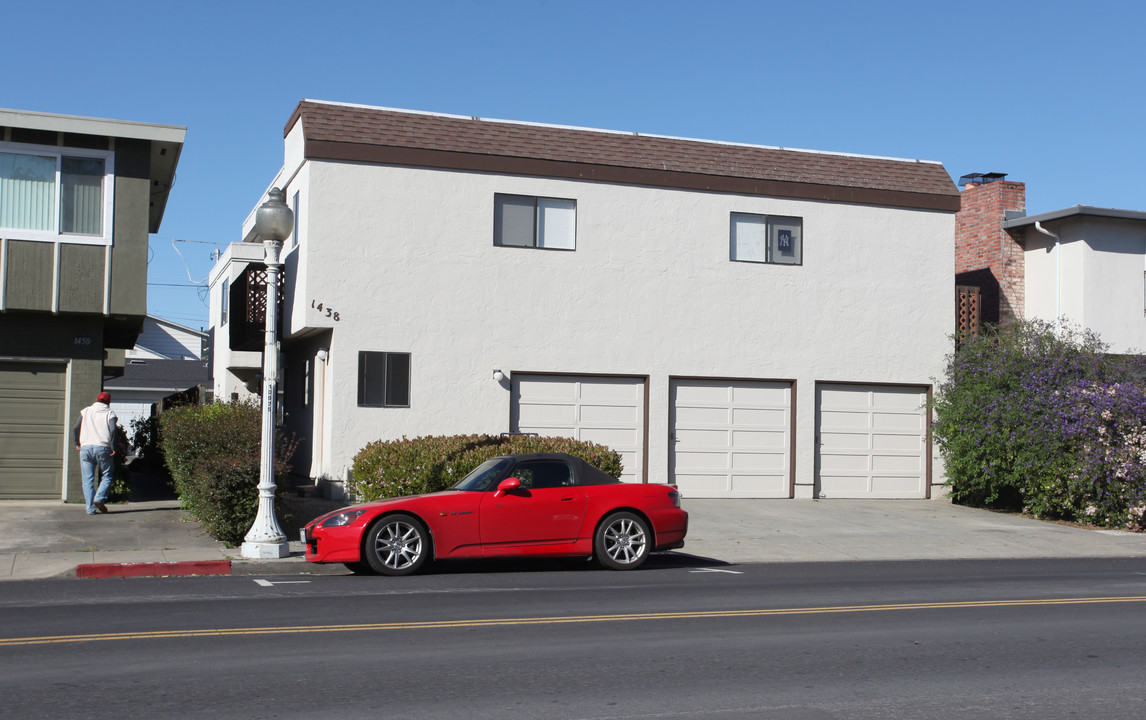 1438 Laurel in San Carlos, CA - Building Photo