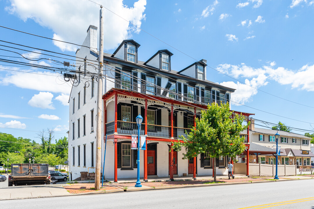 37 Bridge St in Phoenixville, PA - Foto de edificio