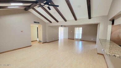 6836 Orizaba Ave in El Paso, TX - Building Photo - Building Photo
