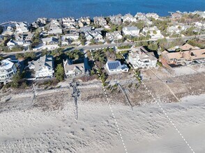 1521 Ocean Ave in Mantoloking, NJ - Building Photo - Building Photo