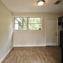4605 Suray Ave in Jacksonville, FL - Building Photo - Building Photo