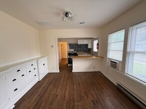 721 S Zunis Ave in Tulsa, OK - Building Photo - Building Photo