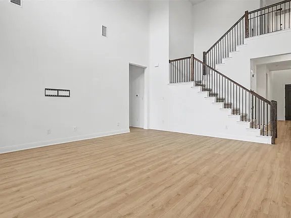 104 Rocky River Rd in Andice, TX - Building Photo - Building Photo