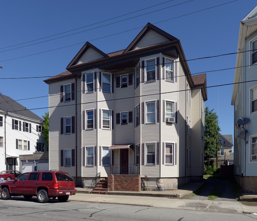 301 Coffin Ave in New Bedford, MA - Building Photo