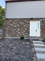 160 Logan Rd, Unit 4C in Dillsburg, PA - Building Photo