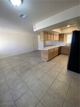 4131 Gannet Cir in Las Vegas, NV - Foto de edificio - Building Photo