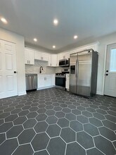 860 Spring Rd in Elmhurst, IL - Building Photo - Building Photo