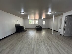 4406 ND-22 in Dickinson, ND - Building Photo - Building Photo