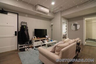 100 Hemenway St in Boston, MA - Building Photo - Building Photo