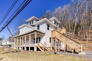 2016 Old Rte 17 in Roscoe, NY - Building Photo