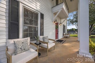 462 Mock Mill Rd, Unit 1-023102 in Statesville, NC - Foto de edificio - Building Photo