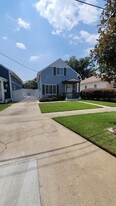 219 N A St in Pensacola, FL - Building Photo