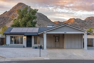 2506 E Aster Dr in Phoenix, AZ - Building Photo