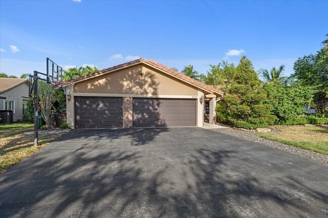 property at 5434 NW 87th Terrace