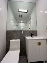 51 Grace St in Jersey City, NJ - Foto de edificio - Building Photo