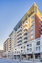 1235 Bishop in Montréal, QC - Building Photo - Building Photo