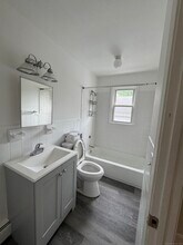 68 Warner St in Hamden, CT - Building Photo - Building Photo