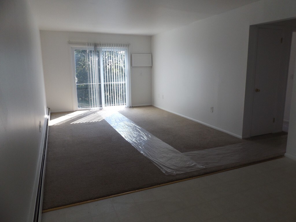 Cedar Glen Apartments Norwich, CT Apartments For Rent