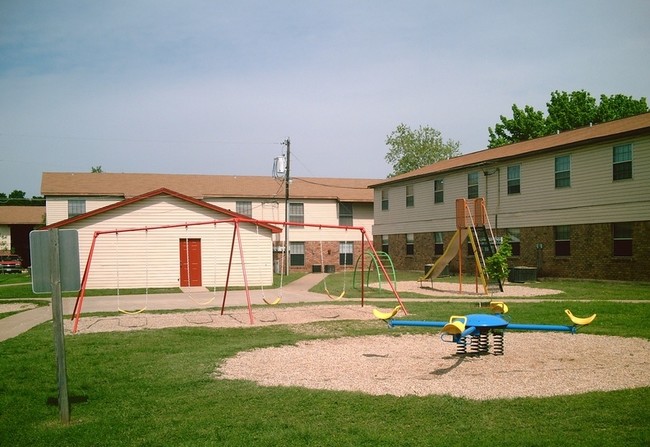 Country Square in Belton, TX - Building Photo - Other