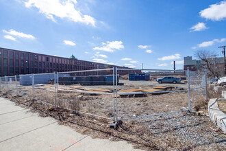 Fabrica Lofts in Lawrence, MA - Building Photo - Building Photo