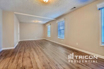 90 Pebble Ln in Covington, GA - Building Photo - Building Photo