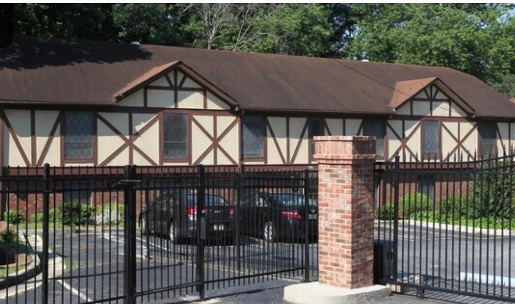 3237 Abbeywood Dr in Decatur, GA - Building Photo