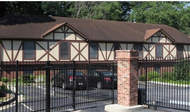 property at 3237 Abbeywood Dr