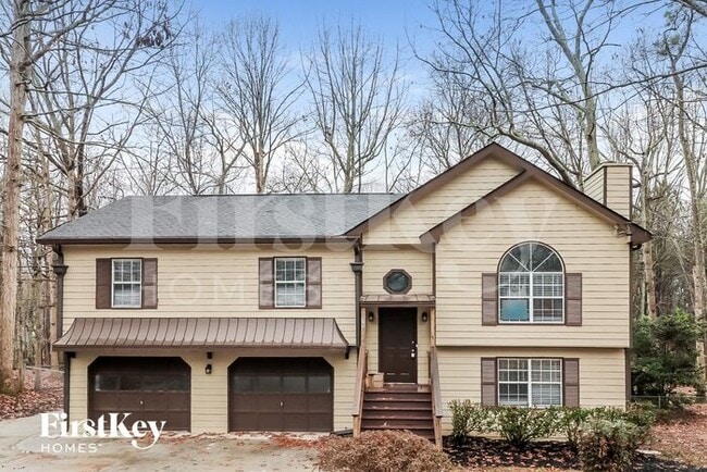 property at 2570 Paul Thomas Dr