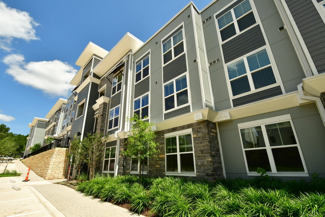 Pathways at Goodrich Place in Austin, TX - Building Photo