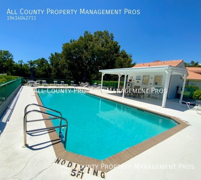 6750 Approach Rd in Sarasota, FL - Building Photo - Building Photo