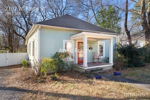2107 W Knox St in Durham, NC - Building Photo