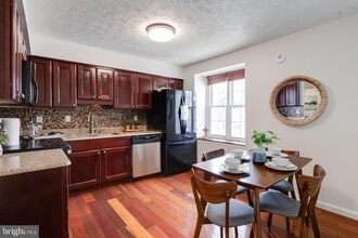 8522 Pine Run Ct in Ellicott City, MD - Building Photo - Building Photo