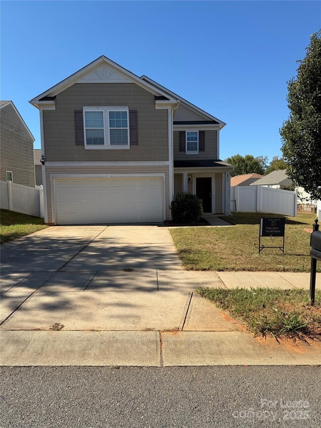 6935 Nathan Dr in Charlotte, NC - Building Photo - Building Photo